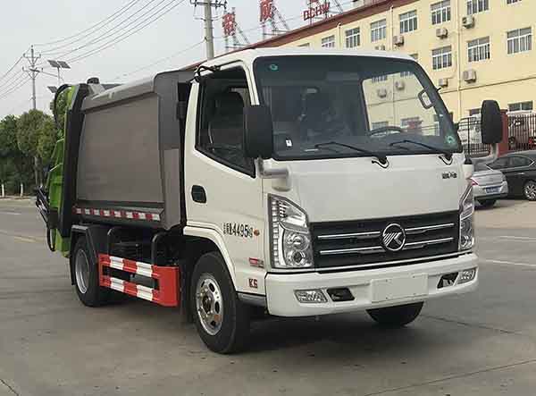 凱馬藍(lán)牌壓縮式垃圾車(chē)