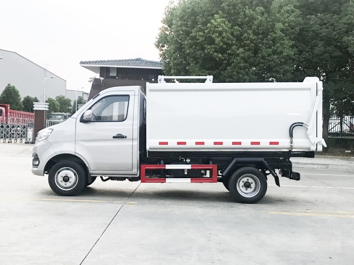 長(zhǎng)安側(cè)掛桶式垃圾車